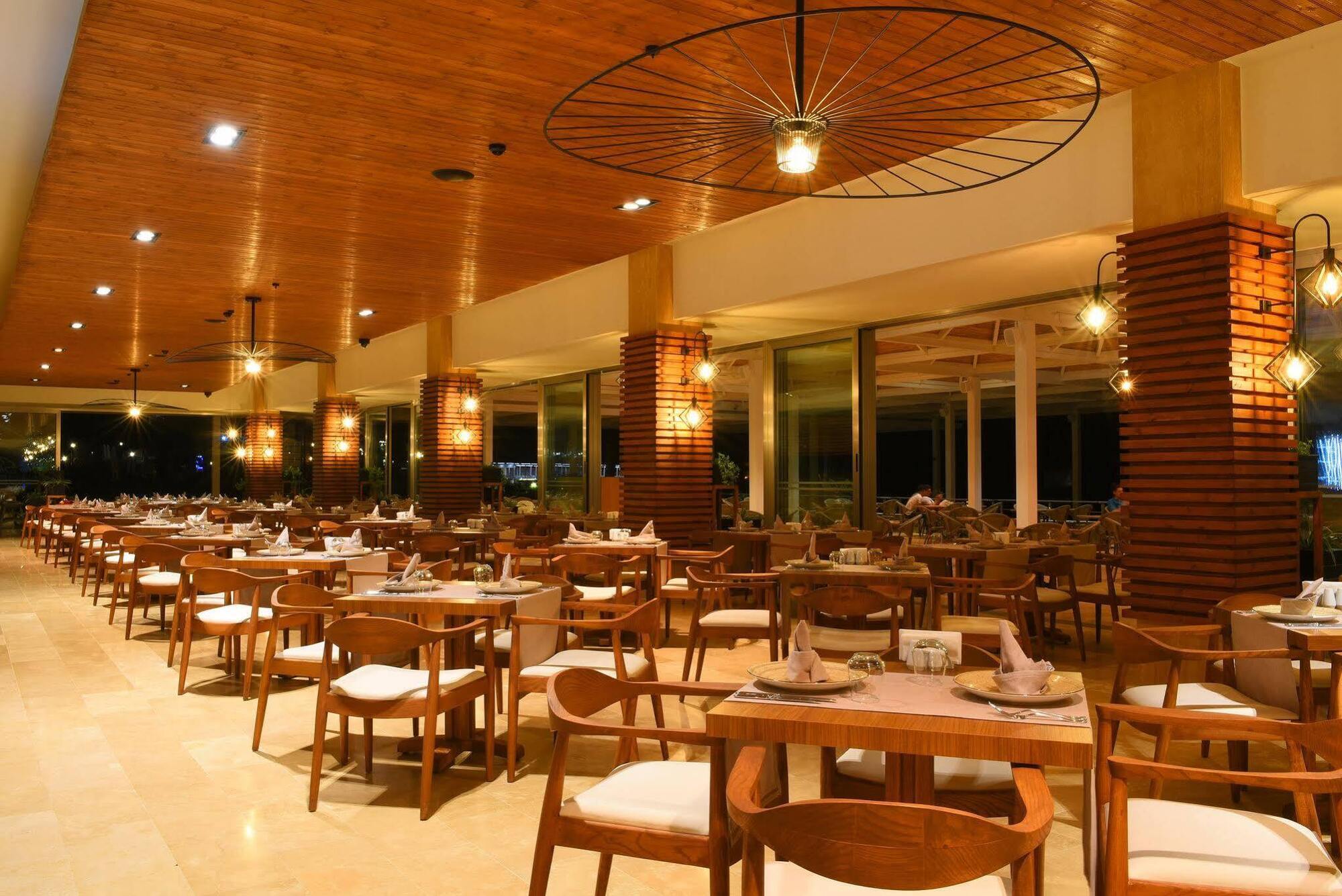 Acapulco Resort Convention Spa Agios Epiktitos Экстерьер фото